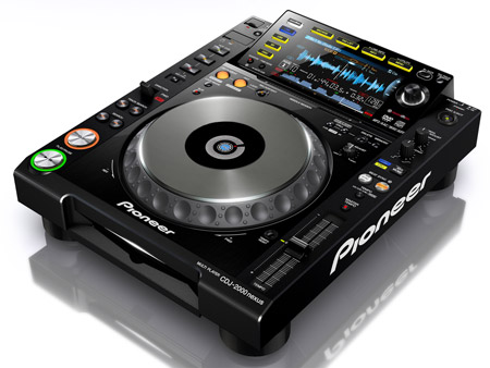 Pas de drivers Windows 10 pour les platines DJ Pioneer avant la fin d'année
