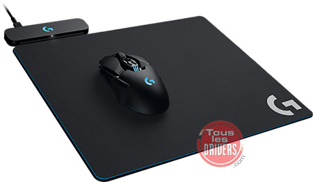 Un tapis de souris Logitech avec recharge par induction POWERPLAY